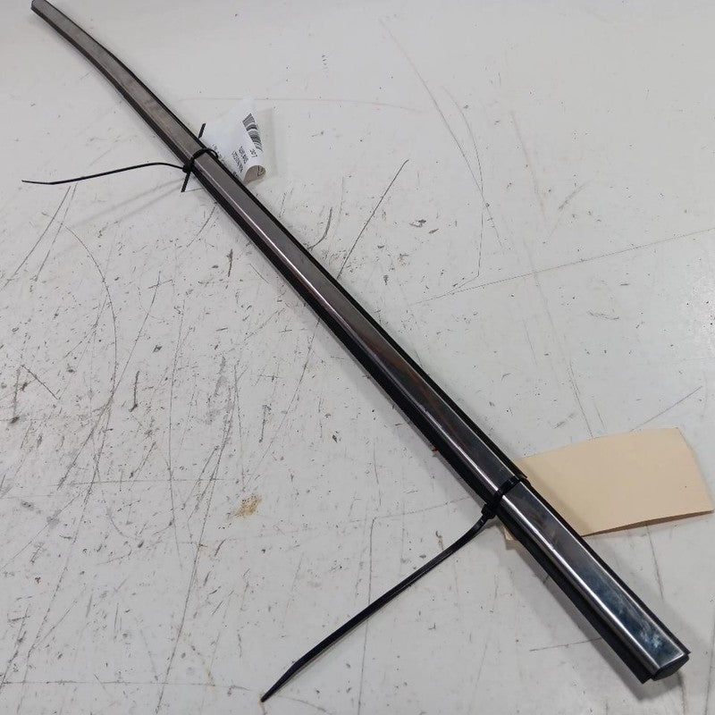 Subaru Legacy Door Glass Window Weather Strip Trim Rear Left Back  202