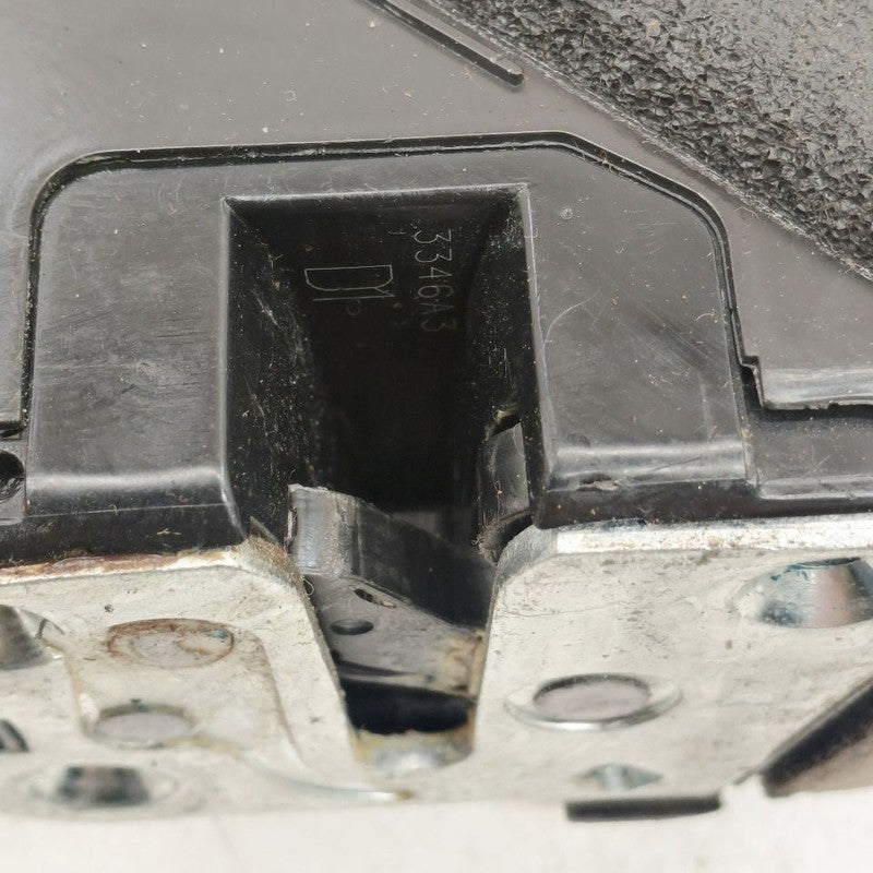 Nissan Rogue Door Latch Lock Right Passenger Rear  2017 2018 2019 OEM
