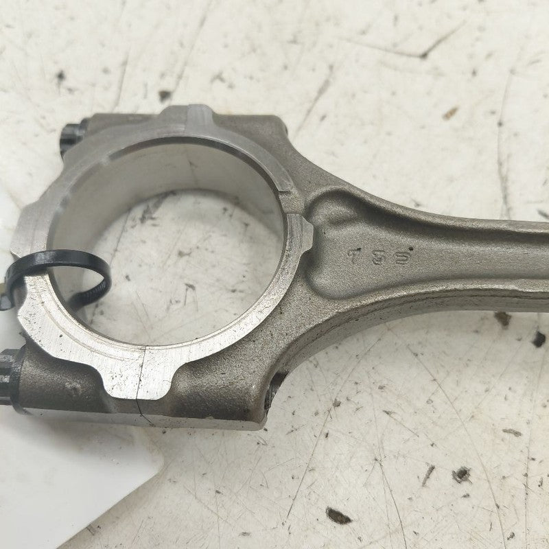 Toyota Prius Single Piston With Connecting Rod   1.8 2022 2021 2020