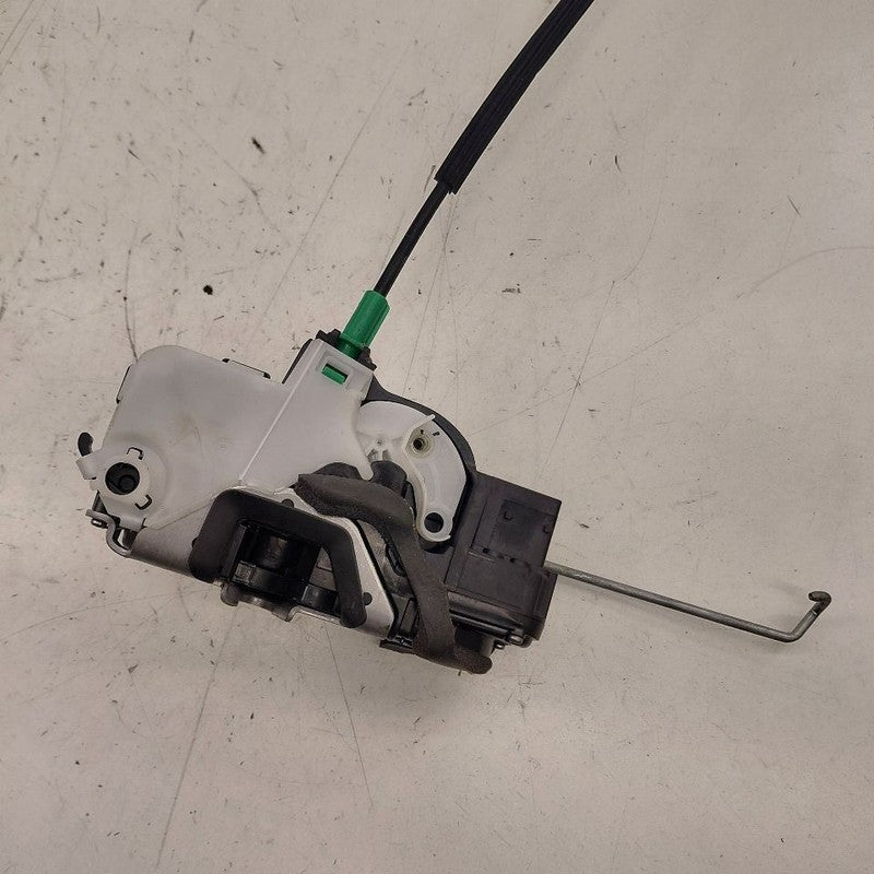 Chevy Trax Door Latch Lock Right Passenger Front  2022 2021