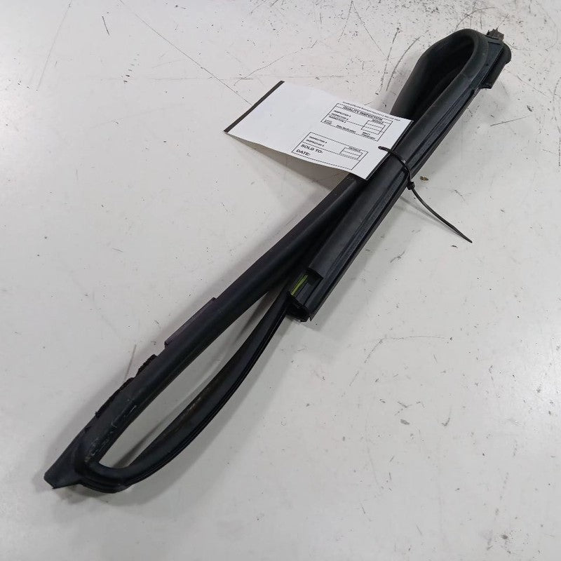 Nissan Versa Door Glass Window Seal Rubber Left Rear Back  2023 2022 2
