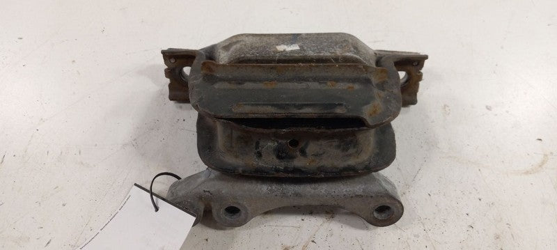 Engine Motor Mount Right Passenger 2008 Saturn Vue OEM