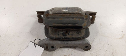 Engine Motor Mount Right Passenger 2008 Saturn Vue OEM