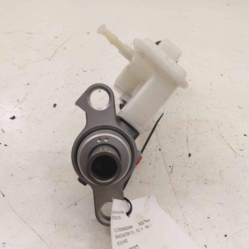 Brake Master Cylinder Fits 16-19 21-22 Buick Encore