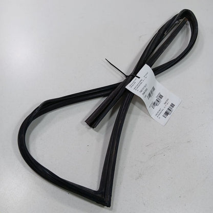 Hyundai Accent Door Glass Window Seal Rubber Right Passenger Front  20