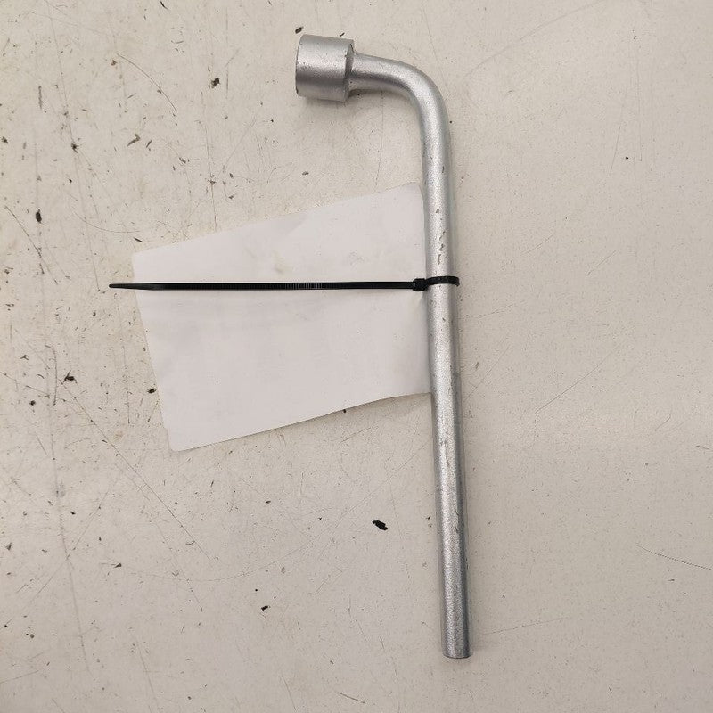 Subaru XV Crosstrek Spare Tire Changing Wrench Tool  2025 2024