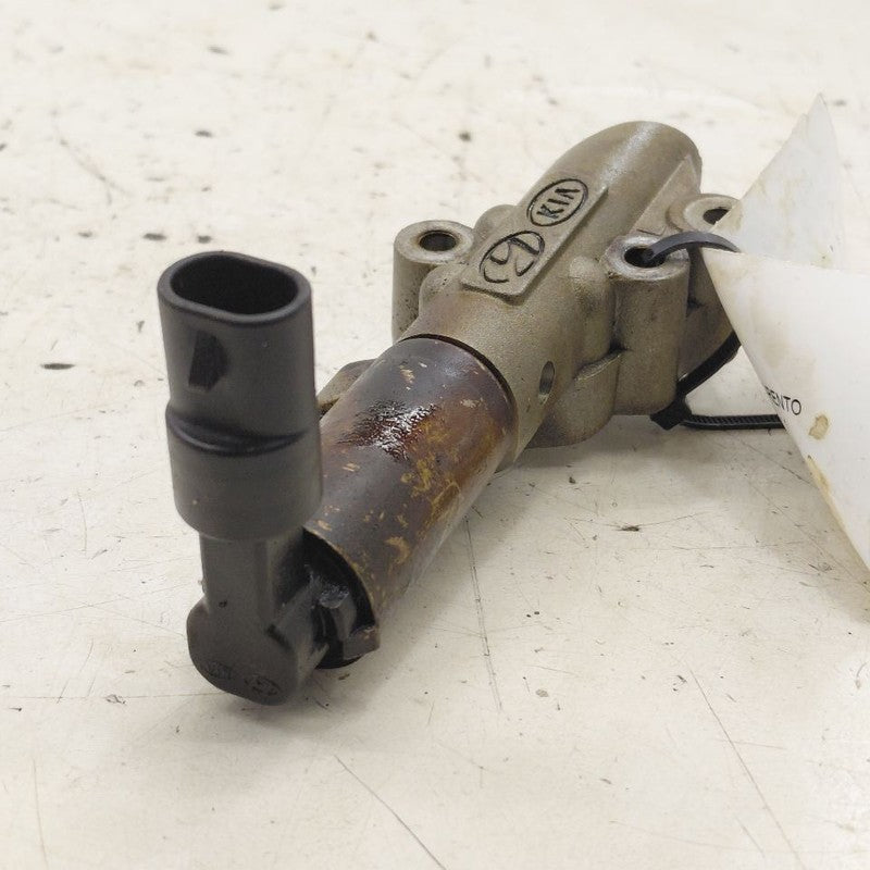 Kia Sorento Variable Timing Gear Oil Control Valve Solenoid Cylinder H