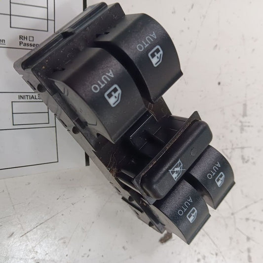 Driver's Front Door Master Switch 4 Door L Model Fits 14-17 FIAT 500 O