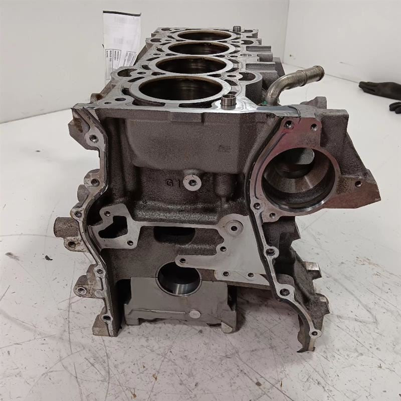 Bare Engine Cylinder Block Gasoline 2.0L Without Turbo Fits 12-18 Ford Focus