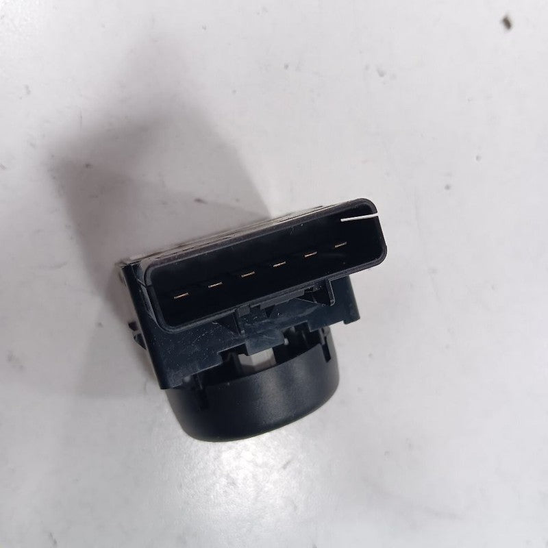 Chrysler 300 Driver Left Seat Lumbar Switch  2015 2016 2017 2018 2019 