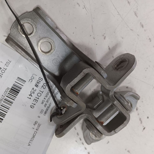 Toyota Corolla Door Hinge Set Right Front Passenger  2019 2018 2017