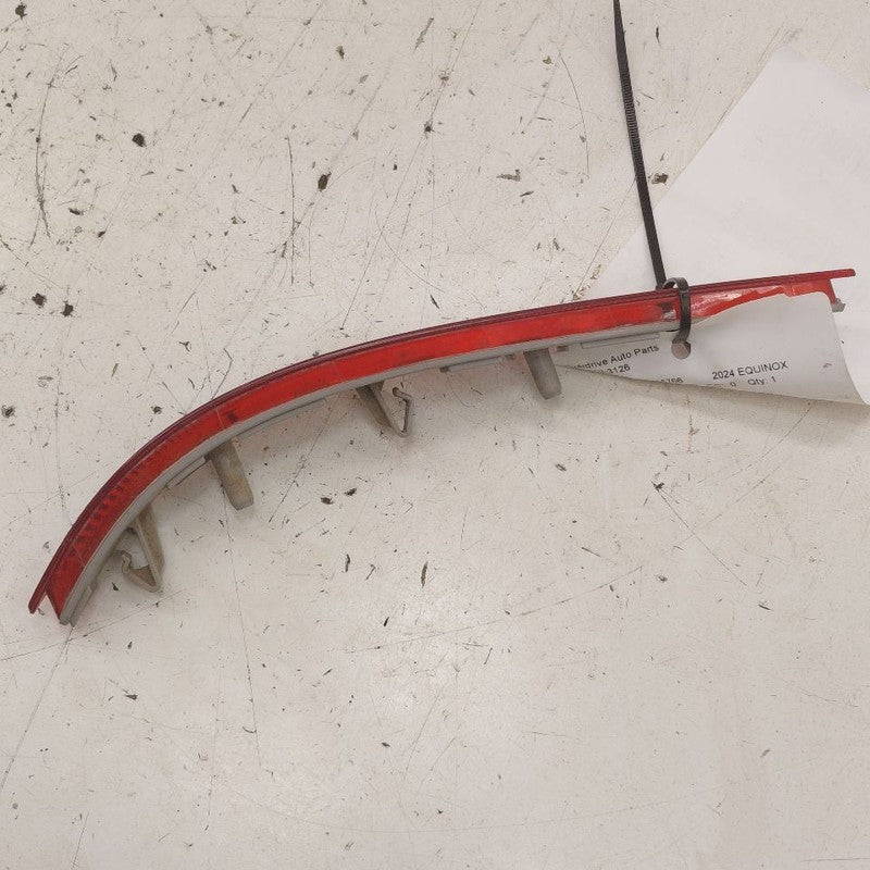 Chevy Equinox Passenger Right Rear Side Marker Reflector  2024 2023 20
