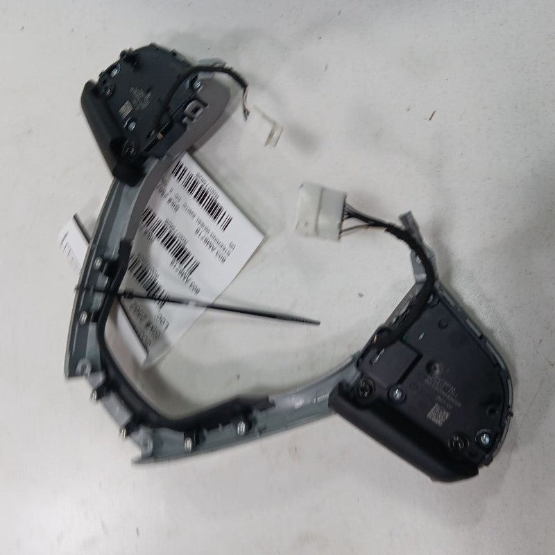 Grand Cherokee Column Switch Blinker Signal Wiper Mount Bracket  2017 