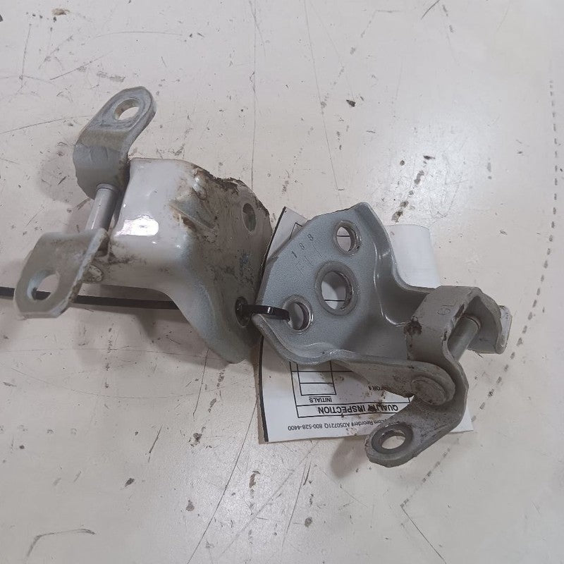 Outback Legacy Door Hinge Set Left Front Driver  2025 2024 2023 2022 2