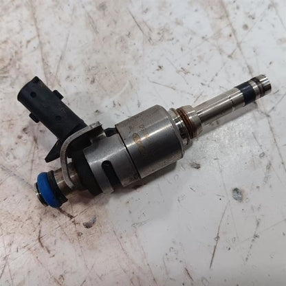 Fuel Injection Injector 1.6L VIN 2 8th Digit Fits 17-19 Kia Soul OEM