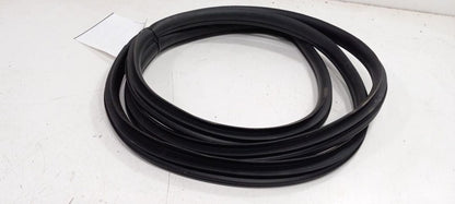 Kia Sorento On Body Door Jamb Seal Front Right Passenger 2016 2017 2018