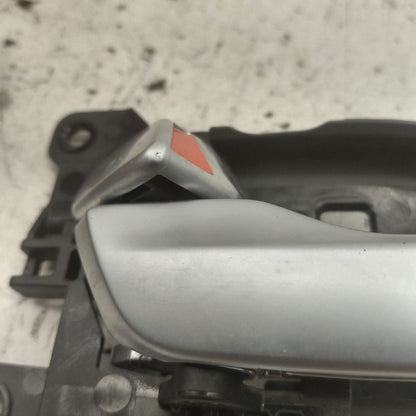 Hyundai Santa Fe Door Handle Left Driver Rear Interior Inside  2019 20