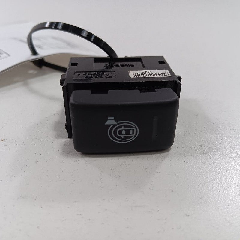 INFINITI QX50 Blind Spot Alarm Button 2017 2016 2015 2014