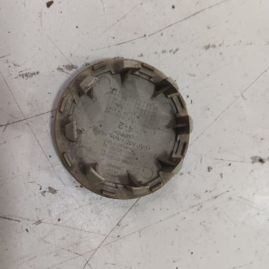 Kia Optima Wheel Rim Center Cap  2018 2017 2016 OEM
