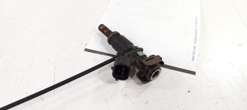Fuel Injection Parts Fuel Injector 2.5L Fits 05-14 JETTA  OEM