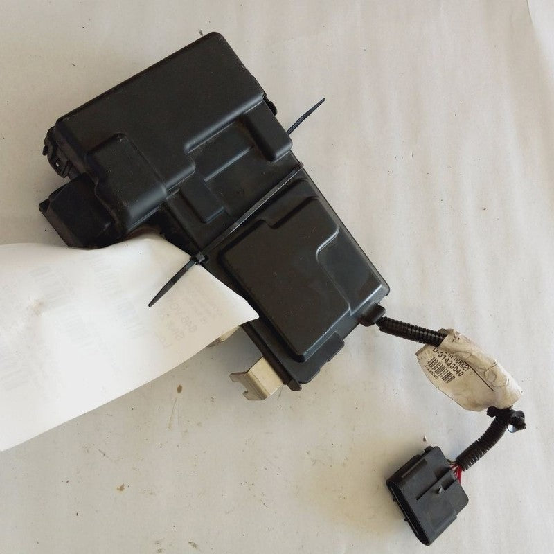 Volvo S60 Engine Start Stop Control Fuse Box {31409755} 2018 2017 2016