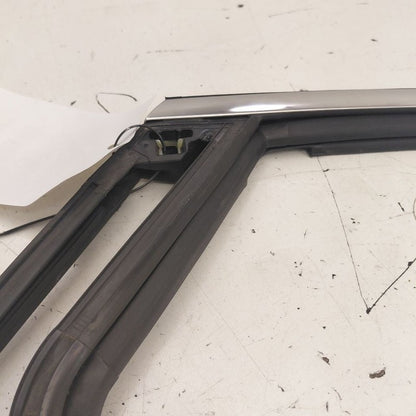 Ford Escape Door Glass Window Seal Rubber Right Passenger Rear Back  2