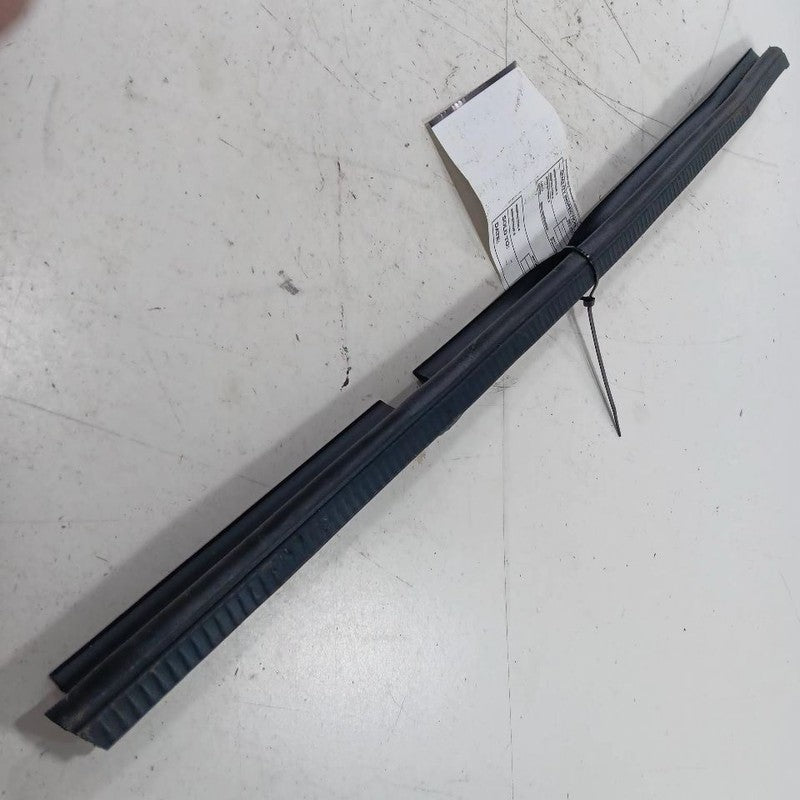Buick Encore Left Rear Weather Strip Interior  2017 2018 2019 2020 OEM