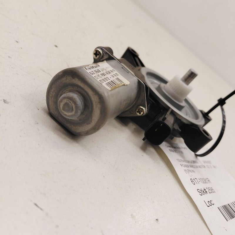 Passenger Right Rear Power Window Motor Fits 16-19 Chevy Volt OEM