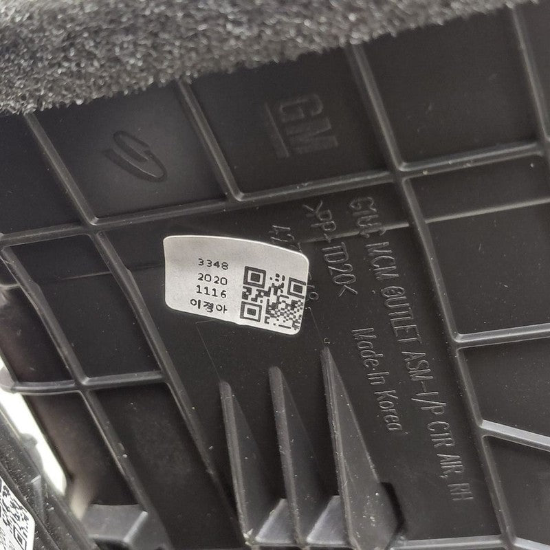 Chevy Trax Dash Air Vent Center Middle  2022 2021