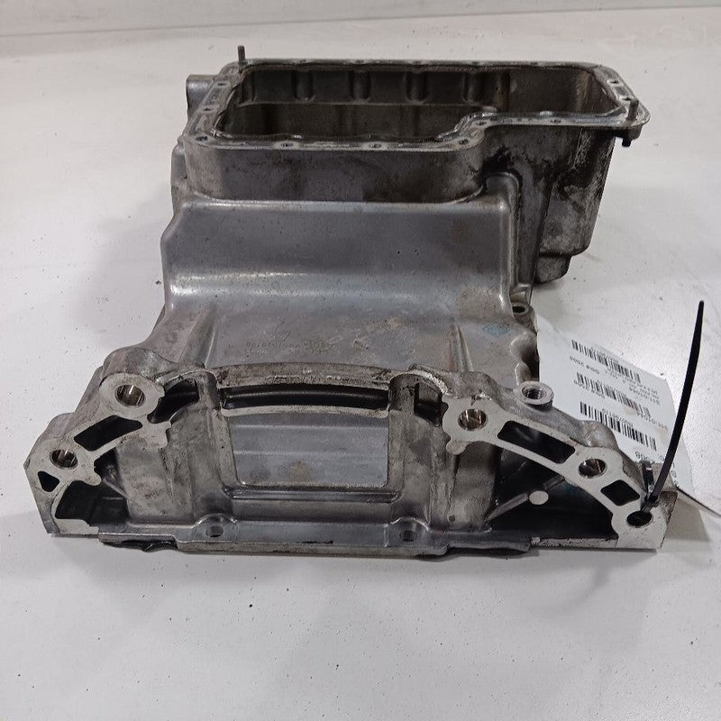Oil Pan 3.2L Two Piece Oil Pan Upper Fits 14-22 CHEROKEE