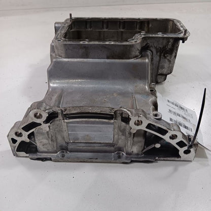 Oil Pan 3.2L Two Piece Oil Pan Upper Fits 14-22 CHEROKEE