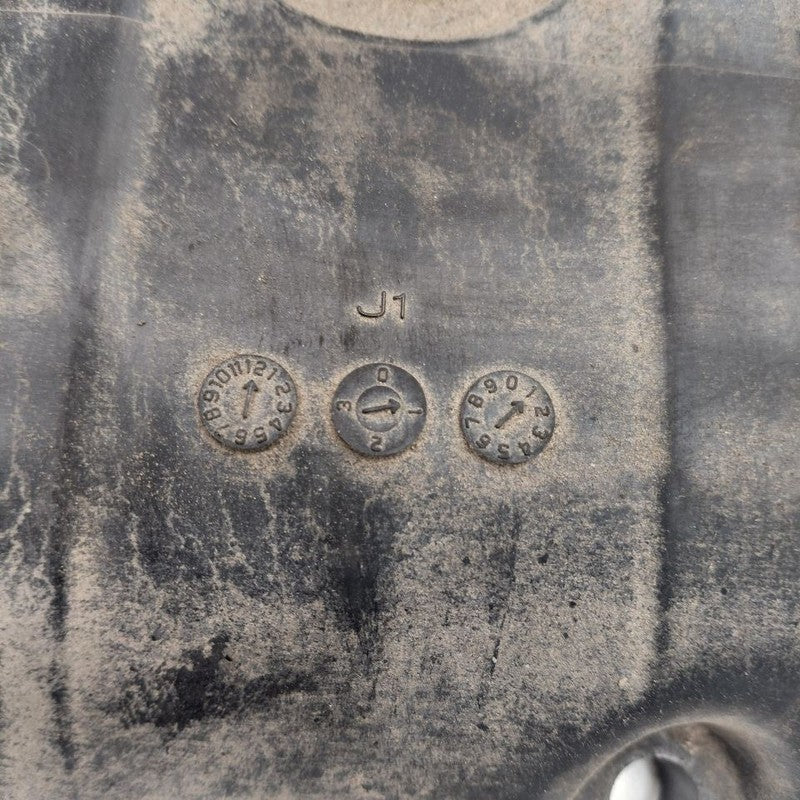 Honda Clarity Engine Cylinder Head Valve Cover  1.3 2018 2019 2020