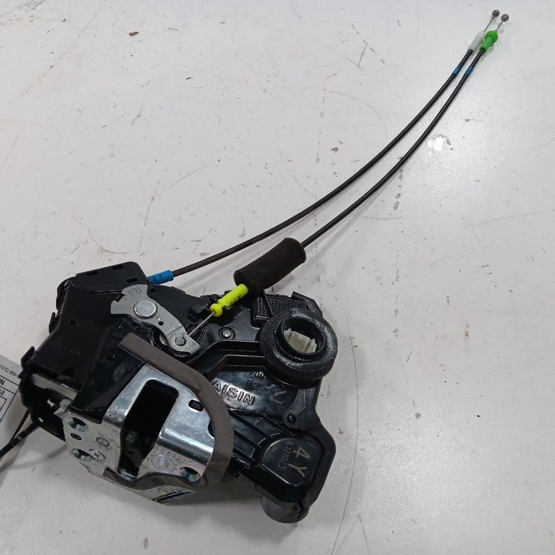 Toyota Prius C Door Latch Lock Right Passenger Front  2017 2016 2015 2014 2013