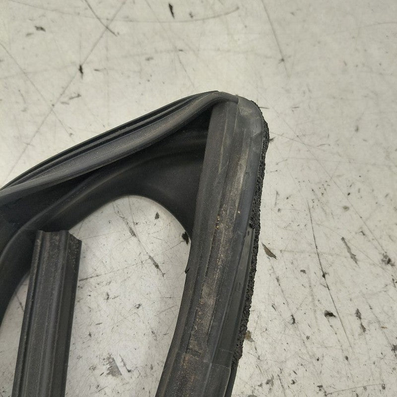 Mazda 6 Door Glass Window Seal Rubber Right Passenger Rear Back  2017 