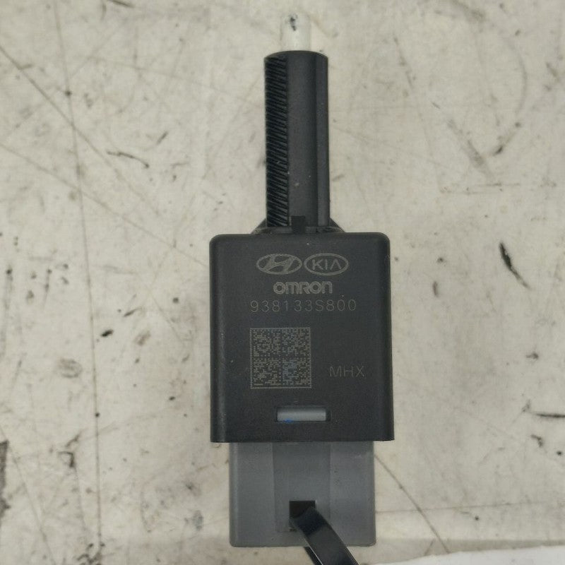 Kia Sorento Brake Pedal Switch  2018 2017 2016