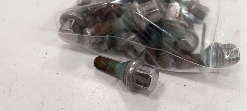 2015 Dodge Dart Lug Nut Set