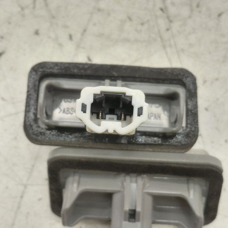 Toyota Prius License Plate Light Lamp  2022 2021 2020