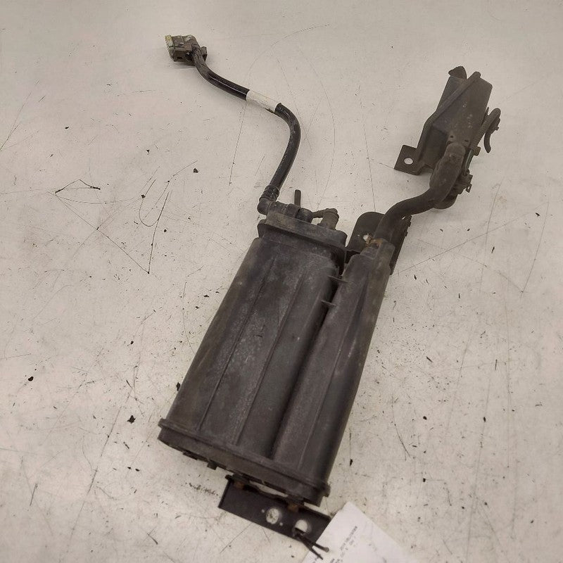 Hyundai Veloster Fuel Vapor Canister Charcoal Evaporator Can 2017 2016