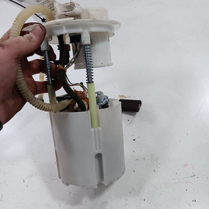 68217192AC Gas Fuel Pump Assembly Tank Mounted 3.2L 4WD Fits 14-22 Jeep Cherokee