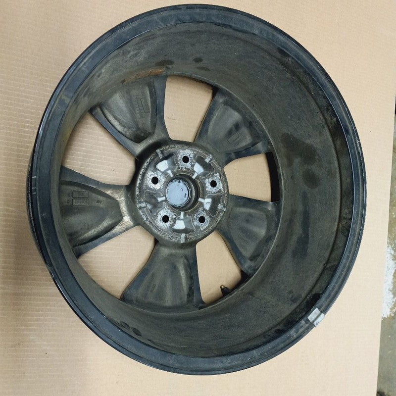 Wheel 18x7-1/2 Aluminum Alloy Rim V Spoke Fits 19-24 Nissan Murano