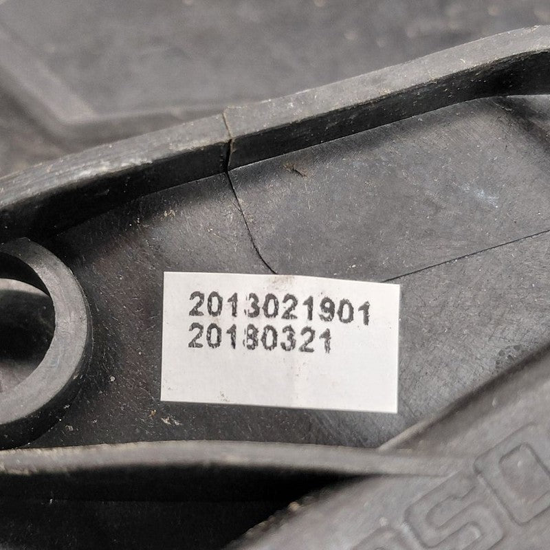 Left Rear Window Regulator Track VIN L 1st Digit LWB Fits 16-18 Volvo 