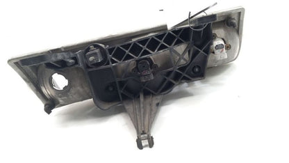 22702945 Driver Left Headlight Lamp Fits 02-04 VUE