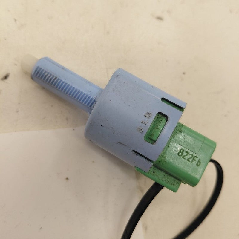 Mitsubishi Outlander   Brake Pedal Switch  2018 2017 2016