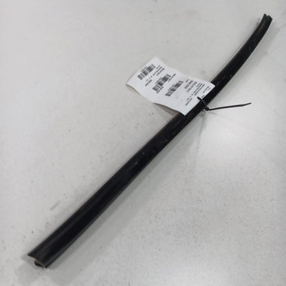 Hyundai Accent Right Rear Weather Strip Interior  2017 2016 2015 2014 2013 2012