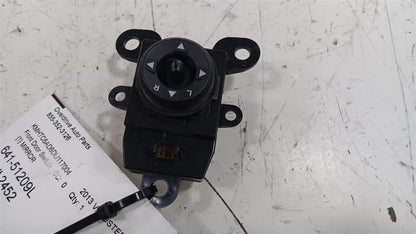 935302V0104X Driver Left Front Door Mirror Switch Fits 12-17 VELOSTER