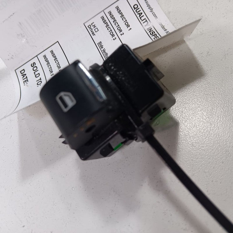 Ford Explorer Power Window Switch Right Passenger Front  2016 2017 201