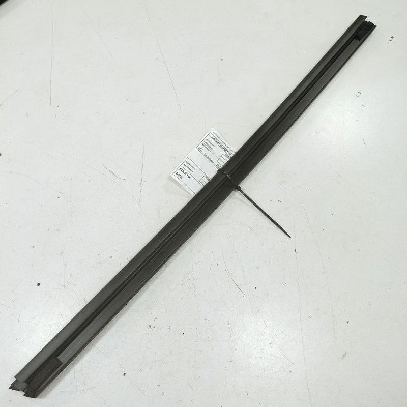 Jeep Compass Left Front Weather Strip Interior  2025 2024 2023 OEM