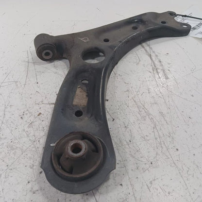 Passenger Right Lower Control Arm Front US Built Sedan 17-20 Hyundai E