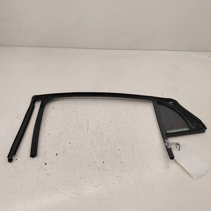 Passenger Right Rear Door Vent Glass Window  Fits 16-19 Chevy Volt