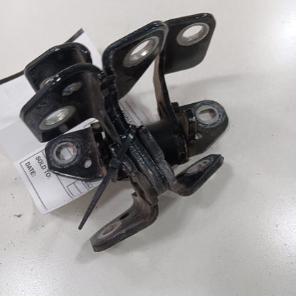 Chrysler 300 Door Hinge Set Right Rear Passenger  2015 2016 2017 2018 2019